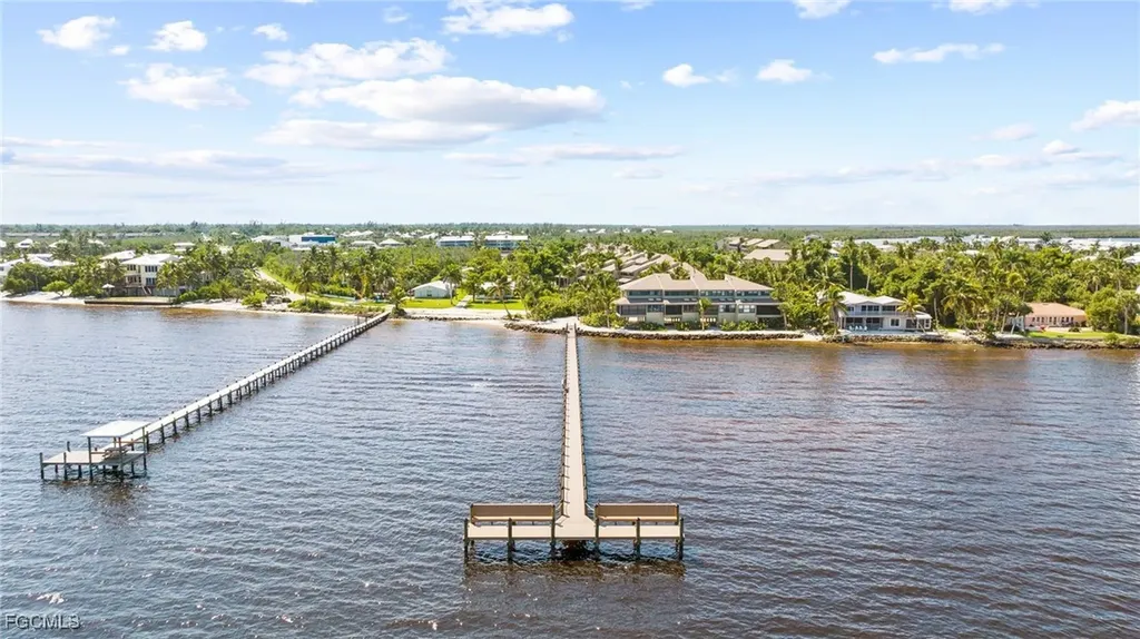 16747 Bocilla Palms Drive Bokeelia FL 33922