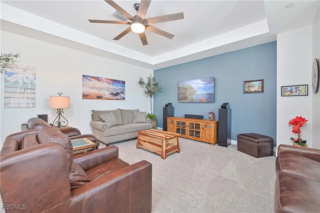 2070 Hickeys Creekside Drive Alva FL 33920