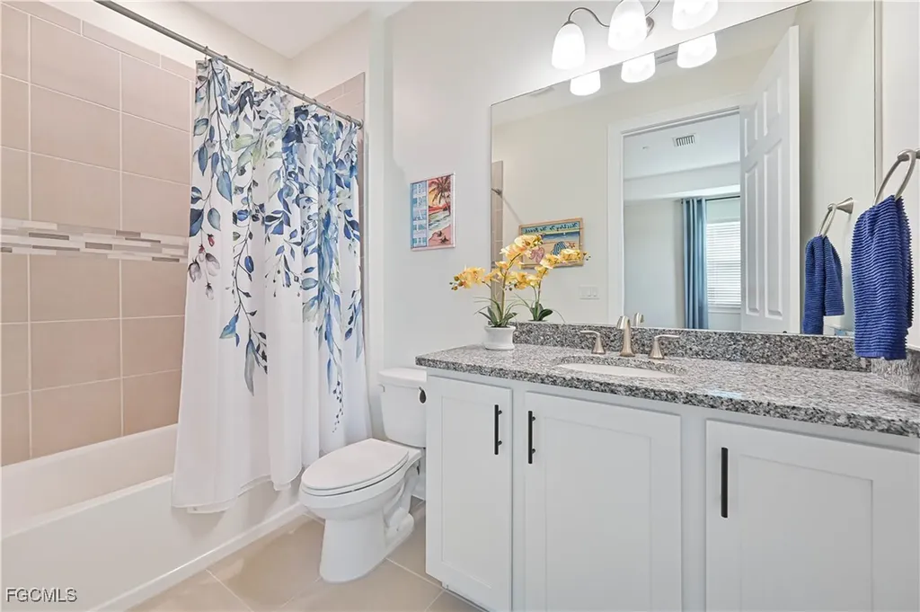 2070 Hickeys Creekside Drive Alva FL 33920