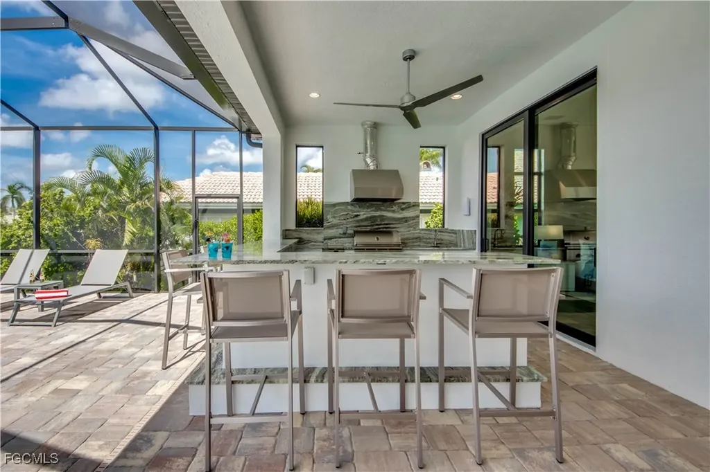 1732 SE 40th Terrace Cape Coral FL 33904