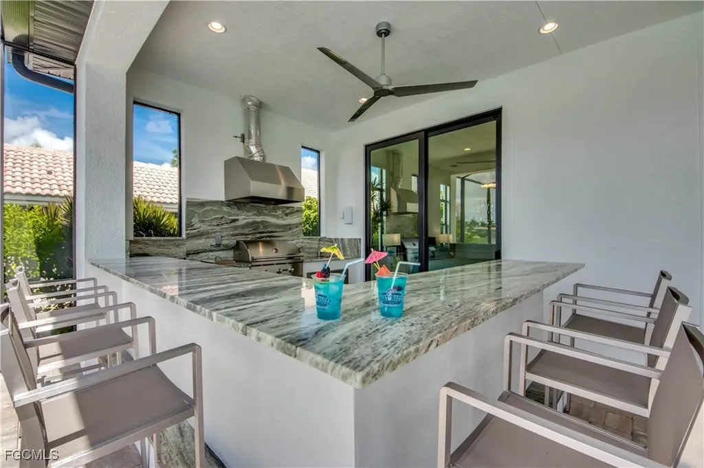 1732 SE 40th Terrace Cape Coral FL 33904