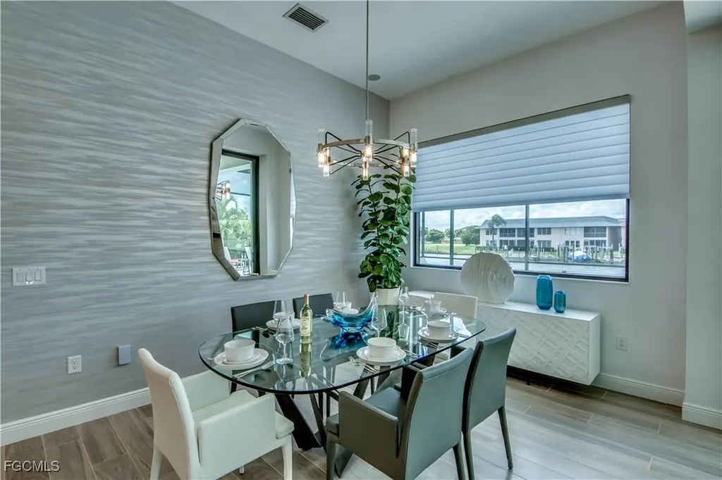 1732 SE 40th Terrace Cape Coral FL 33904