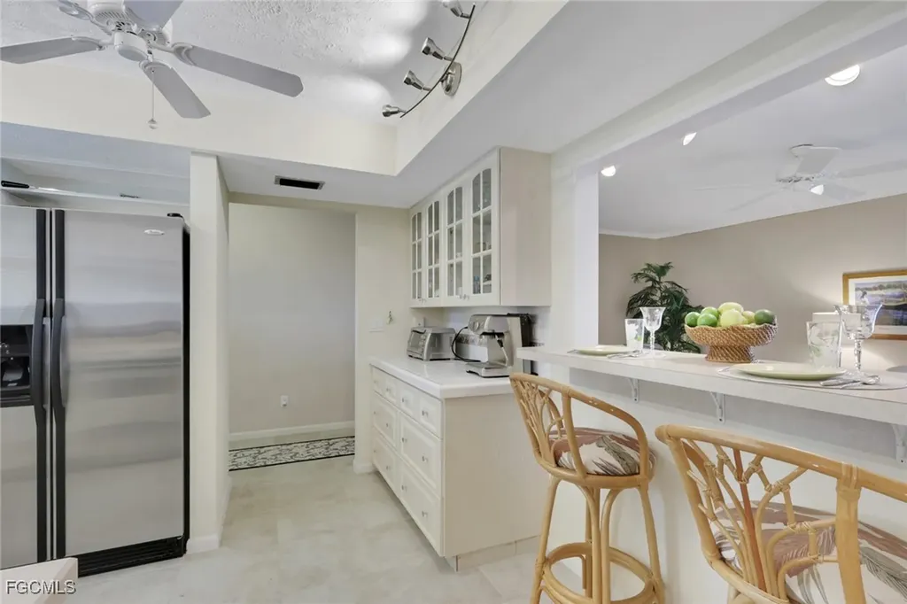1705 Beach Parkway Cape Coral FL 33904