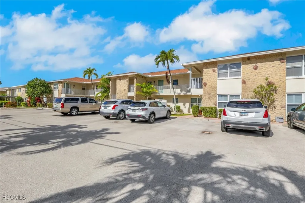 1705 Beach Parkway Cape Coral FL 33904