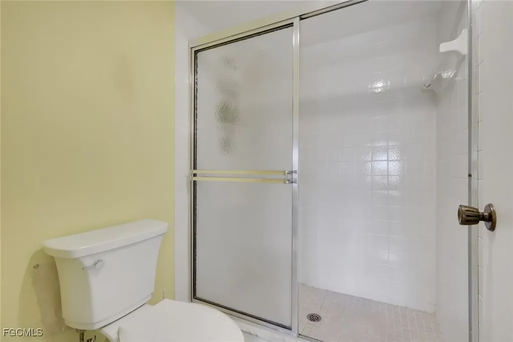 1705 Beach Parkway Cape Coral FL 33904