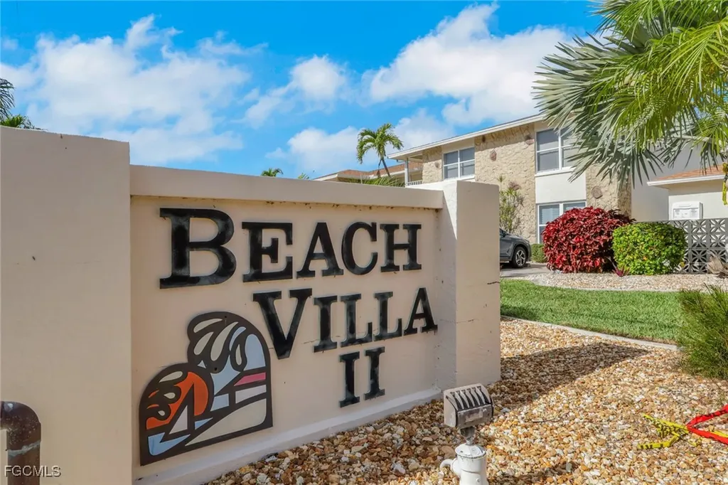 1705 Beach Parkway Cape Coral FL 33904