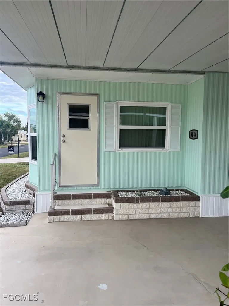 3144 Indian Village Lane North Fort Myers FL 33917