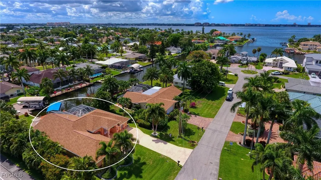5607 Coronado Court Cape Coral FL 33904