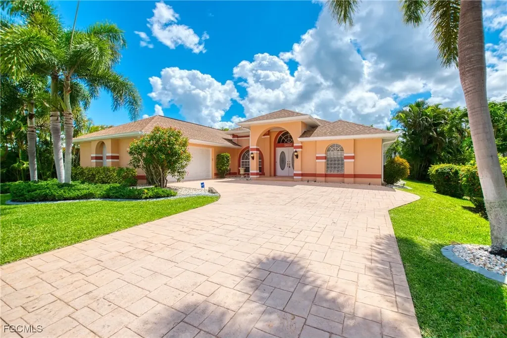 5607 Coronado Court Cape Coral FL 33904