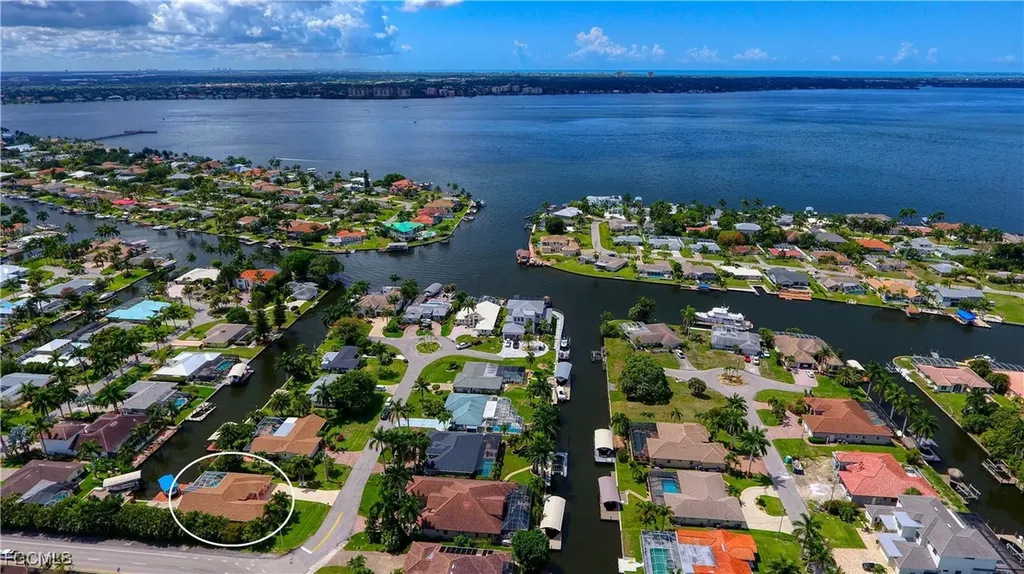 5607 Coronado Court Cape Coral FL 33904
