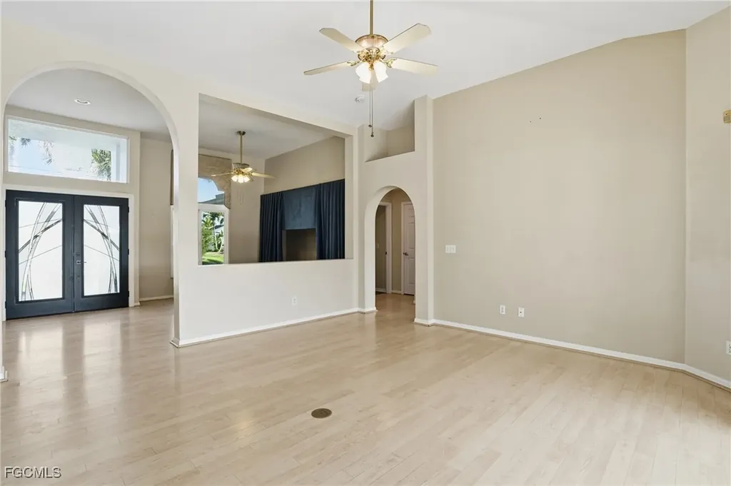 2920 SW 39th Terrace Cape Coral FL 33914