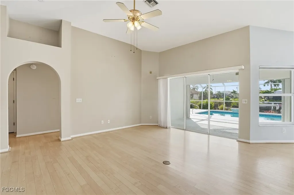 2920 SW 39th Terrace Cape Coral FL 33914
