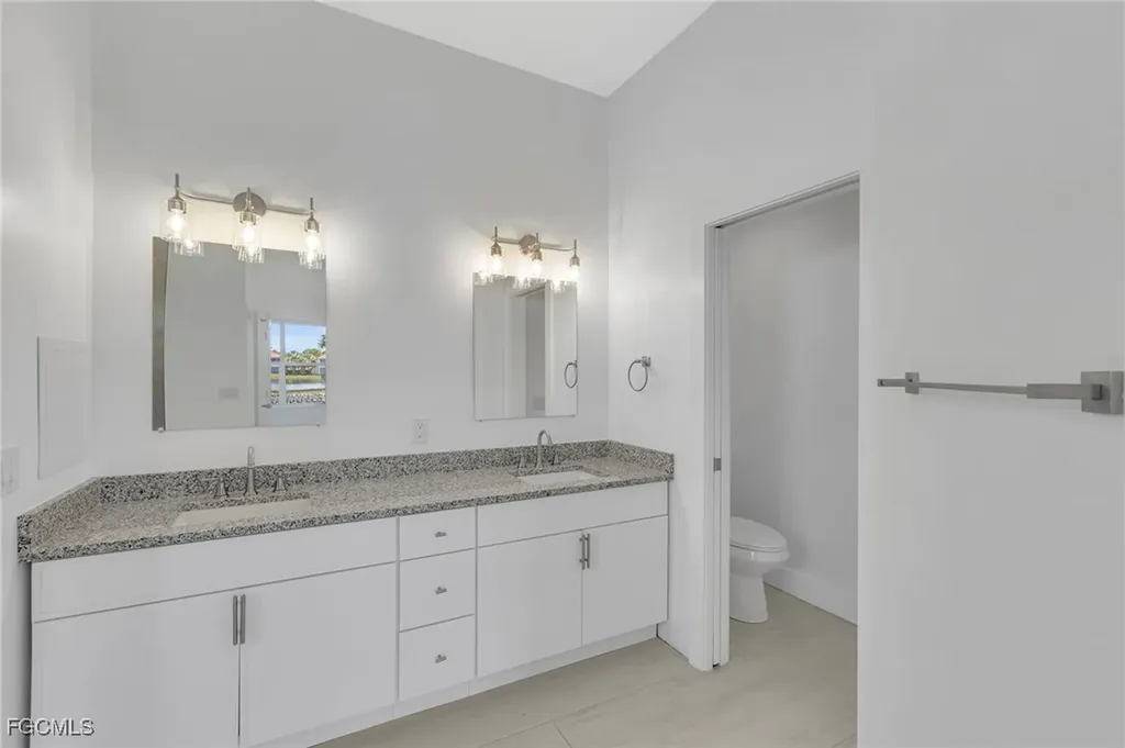 11099 Sea Tropic Lane Fort Myers FL 33908