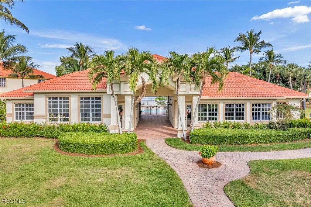 11099 Sea Tropic Lane Fort Myers FL 33908