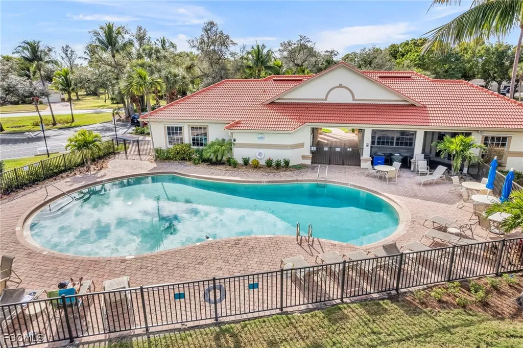 11099 Sea Tropic Lane Fort Myers FL 33908