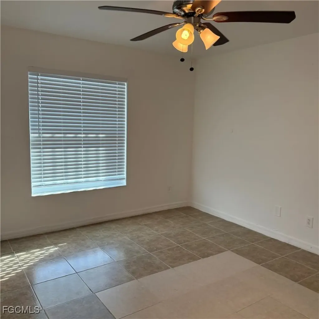 2172 Simon Court Fort Myers FL 33916