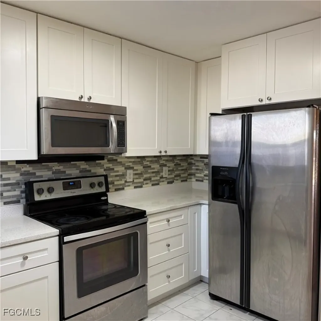 2172 Simon Court Fort Myers FL 33916