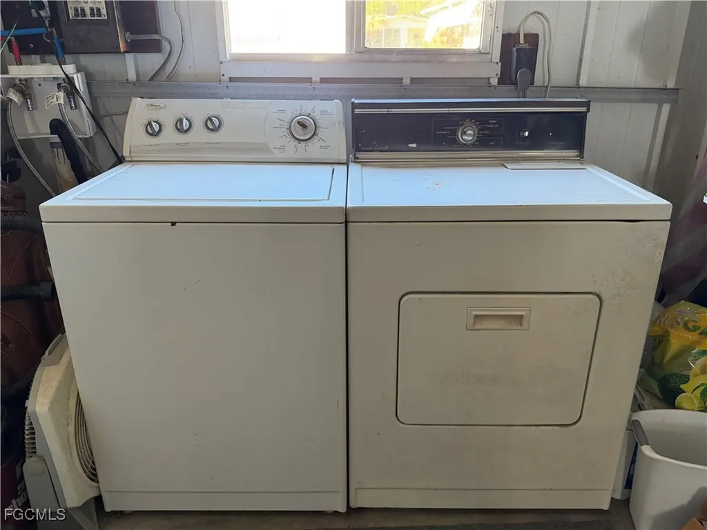 212 Cobblestone Lane North Fort Myers FL 33917