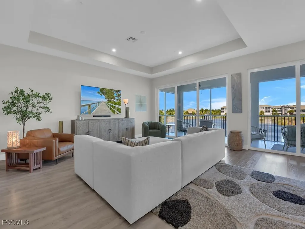 233 Indies Drive E Naples FL 34114