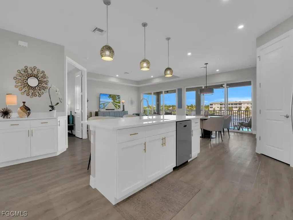 233 Indies Drive E Naples FL 34114