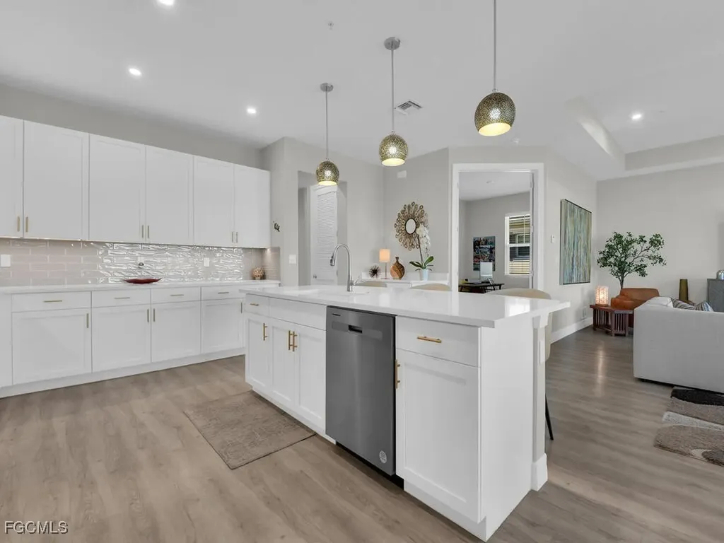 233 Indies Drive E Naples FL 34114