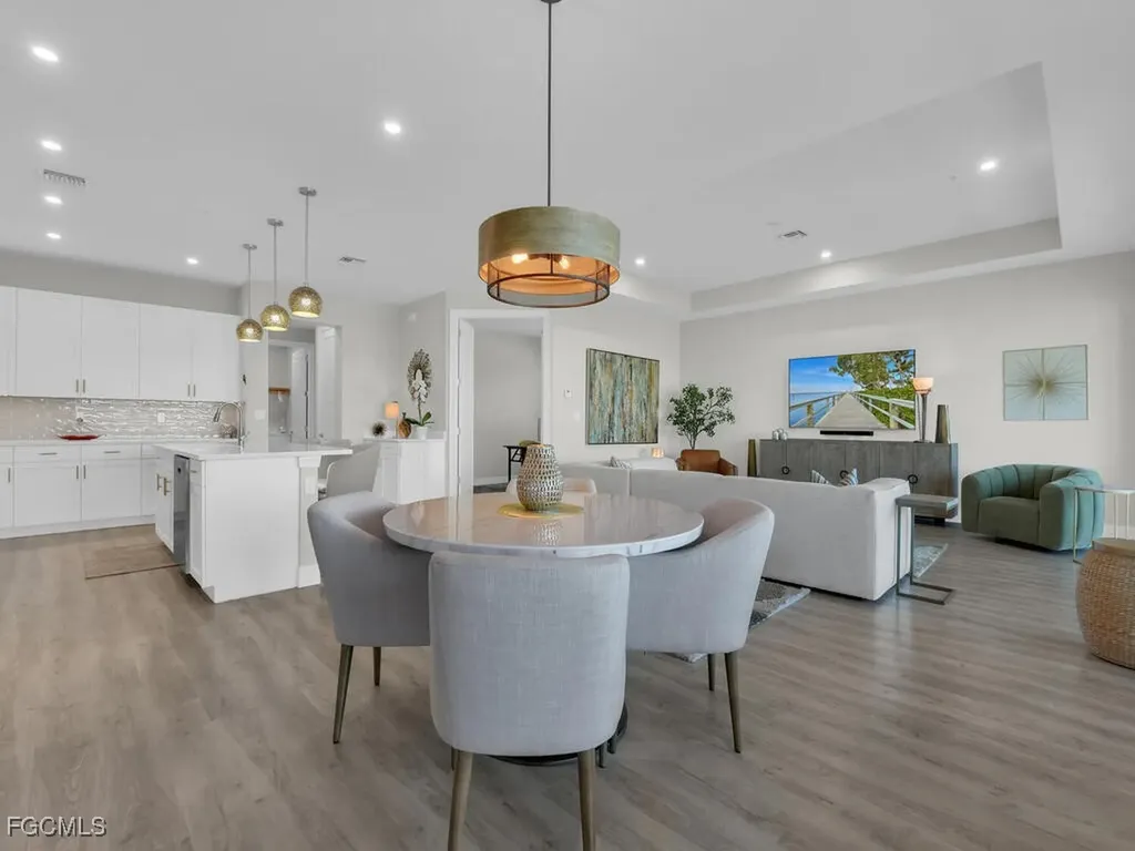 233 Indies Drive E Naples FL 34114