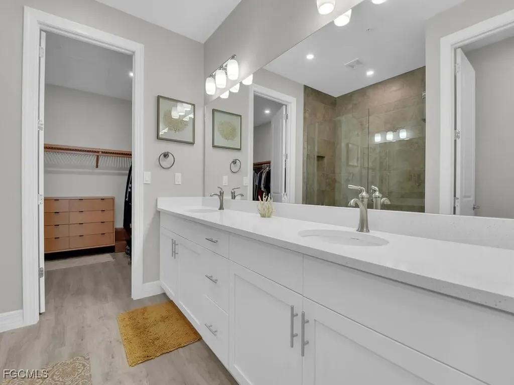 233 Indies Drive E Naples FL 34114