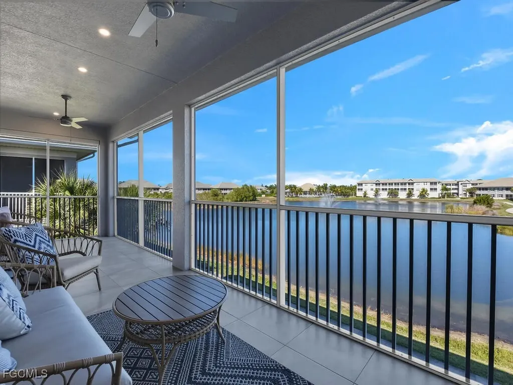 233 Indies Drive E Naples FL 34114