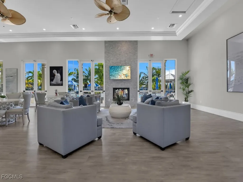 233 Indies Drive E Naples FL 34114