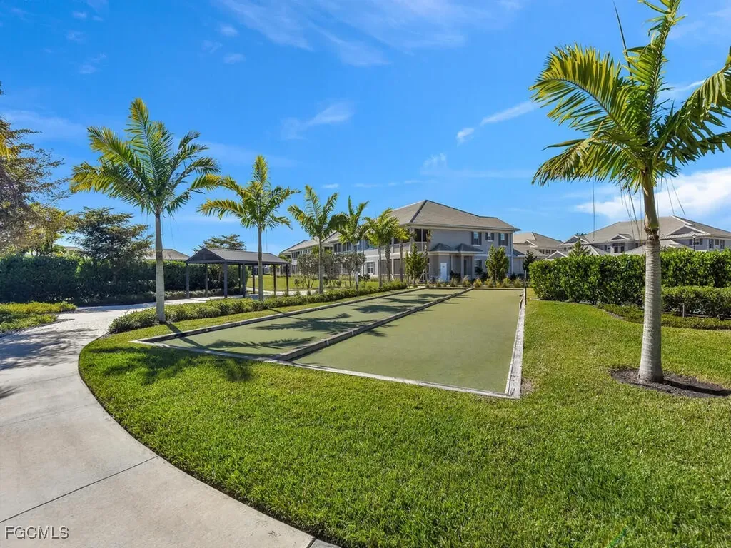 233 Indies Drive E Naples FL 34114