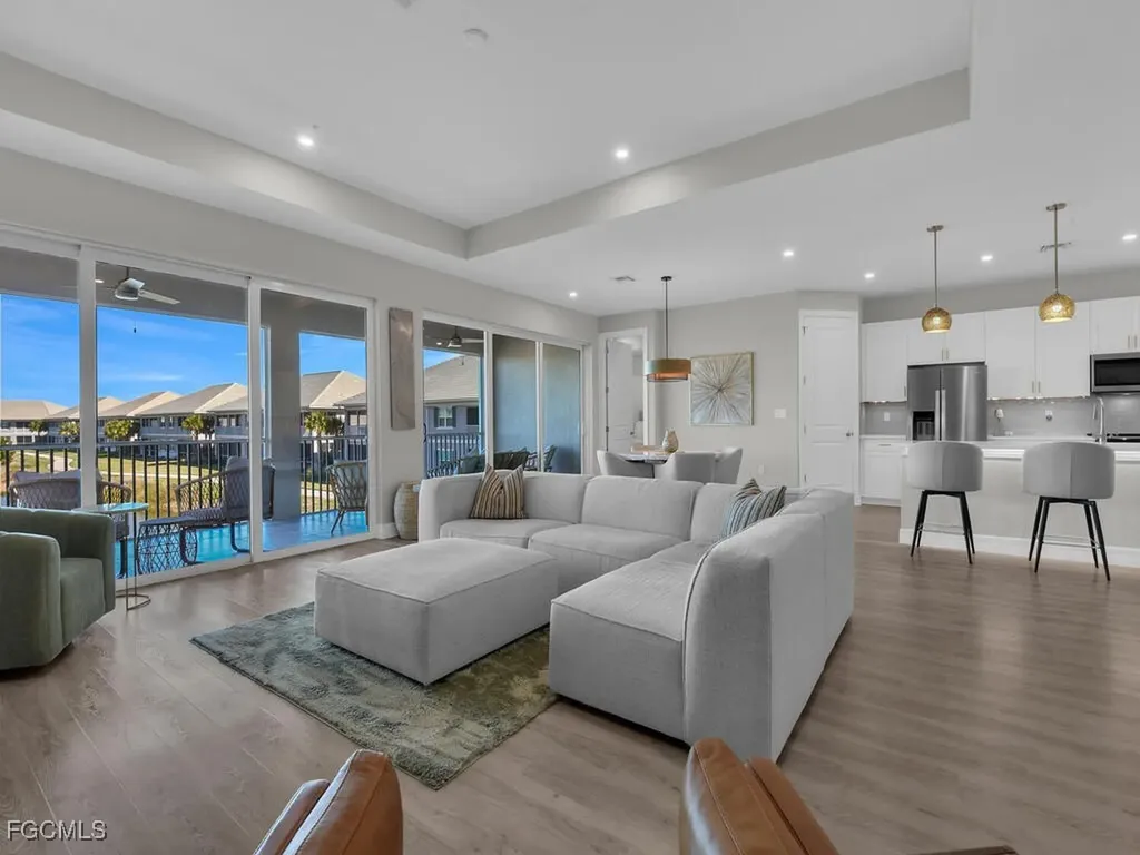233 Indies Drive E Naples FL 34114