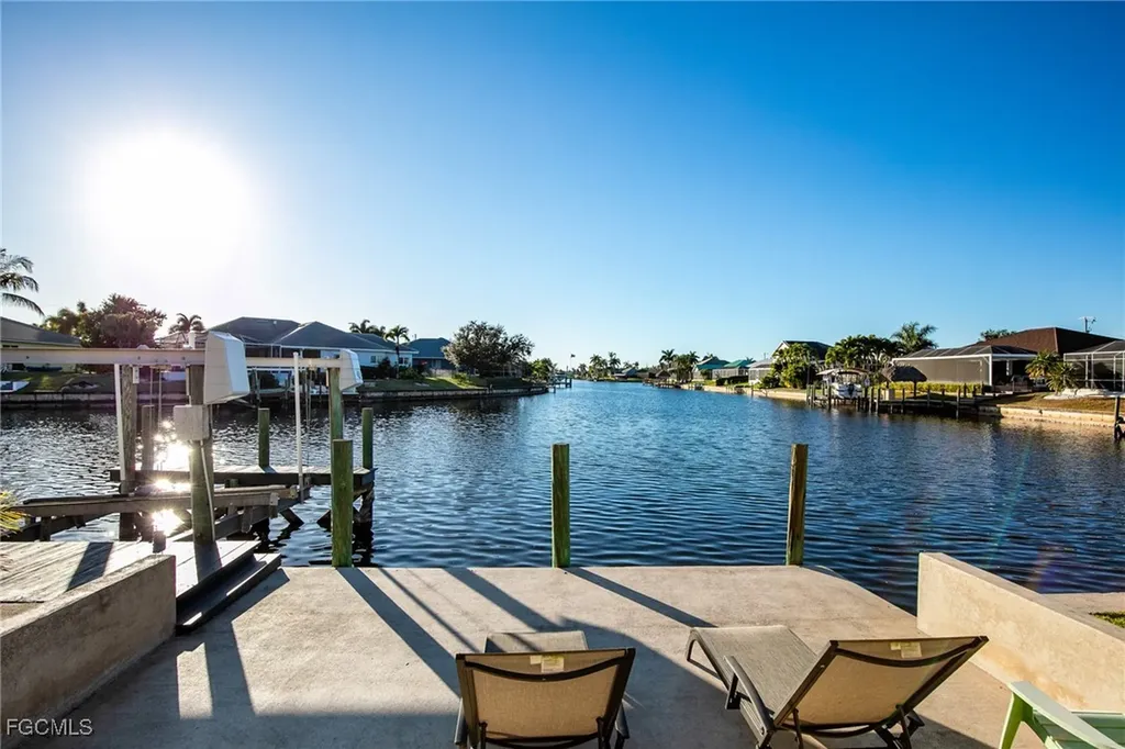 4532 SW 17th Avenue Cape Coral FL 33914
