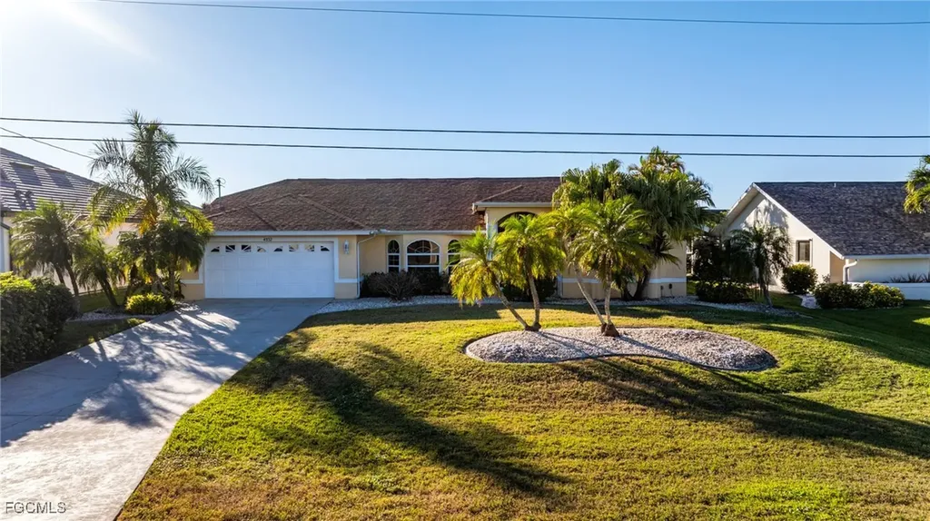 4532 SW 17th Avenue Cape Coral FL 33914