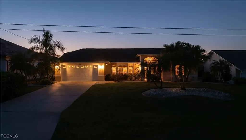4532 SW 17th Avenue Cape Coral FL 33914
