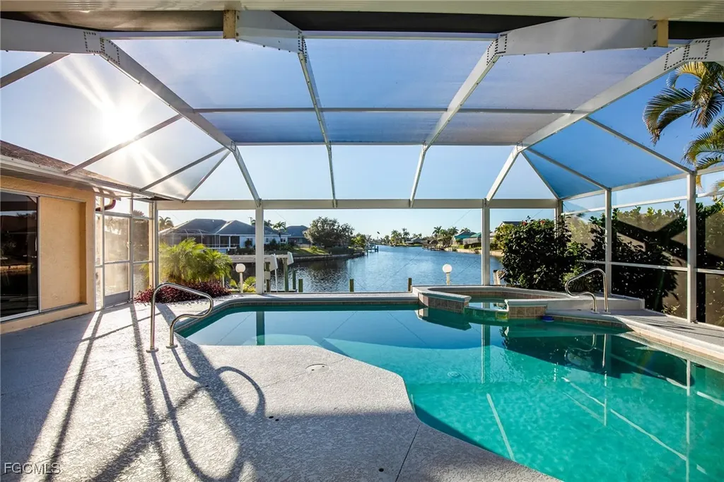 4532 SW 17th Avenue Cape Coral FL 33914