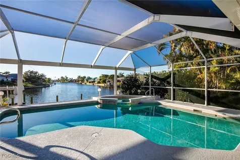 4532 SW 17th Avenue Cape Coral FL 33914