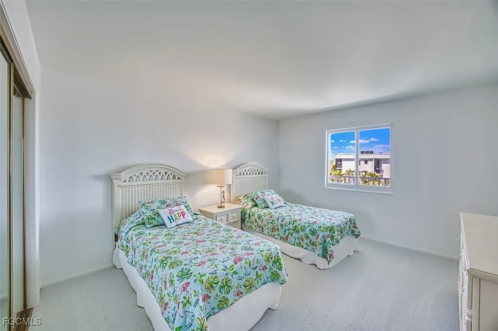 610 Donax Street Sanibel FL 33957