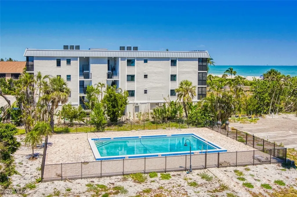 610 Donax Street Sanibel FL 33957