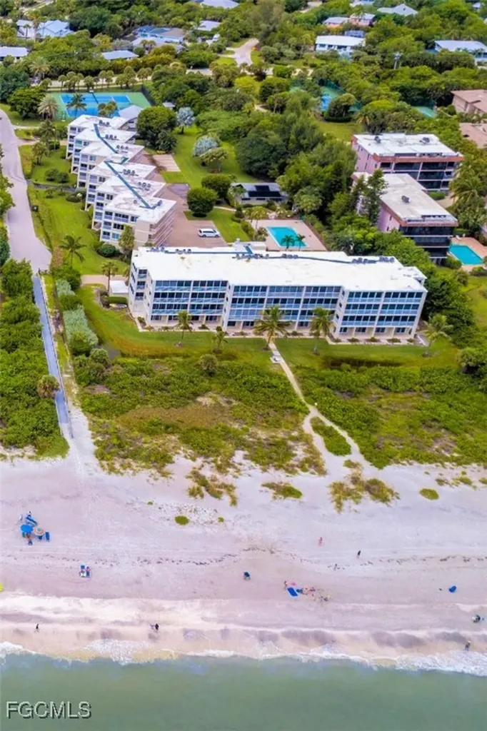 610 Donax Street Sanibel FL 33957