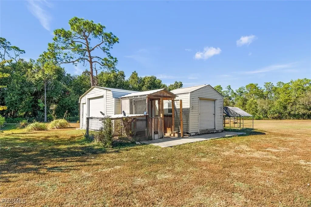 9851 Merle Drive North Fort Myers FL 33917