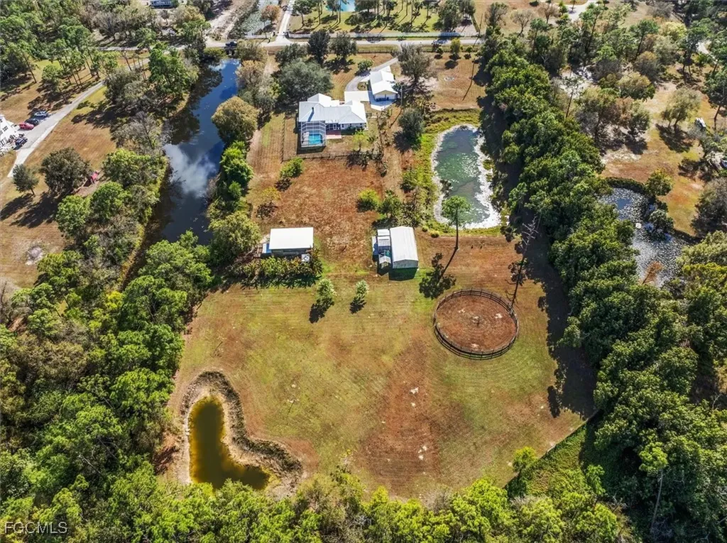 9851 Merle Drive North Fort Myers FL 33917