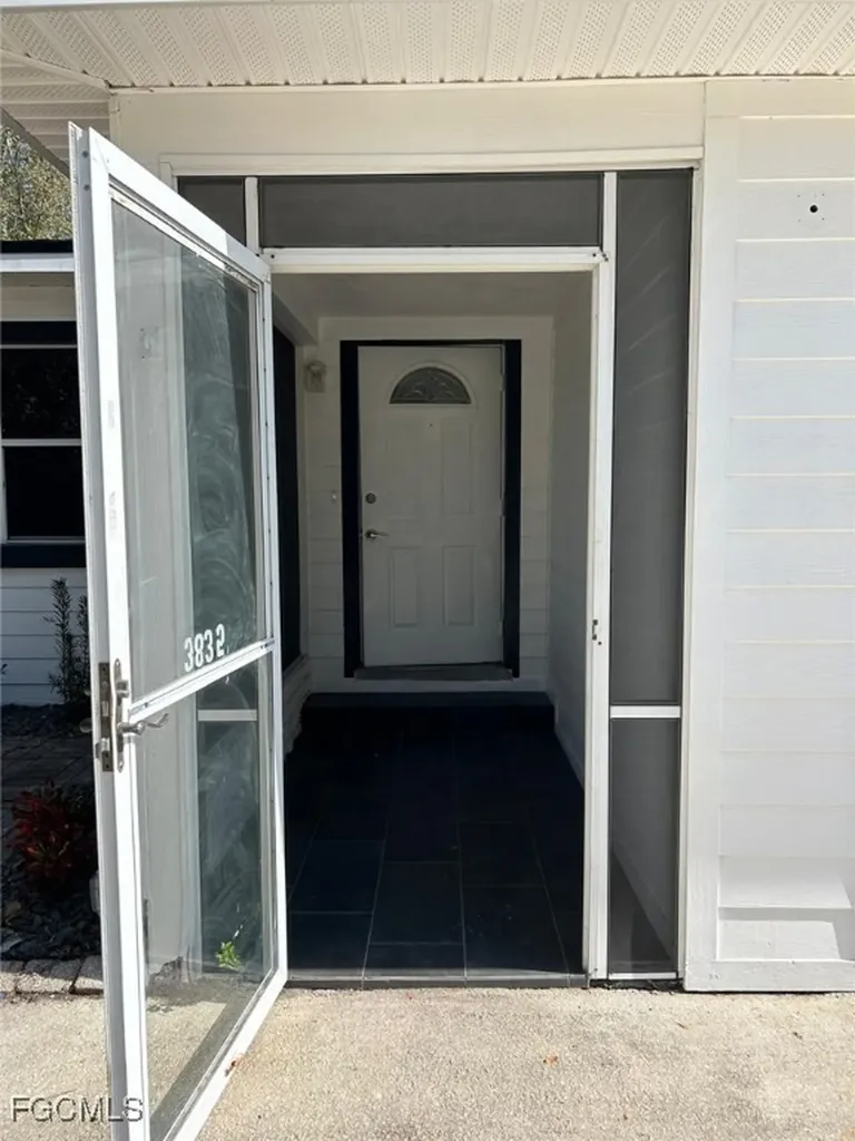 3835 Arlington Street Fort Myers FL 33901