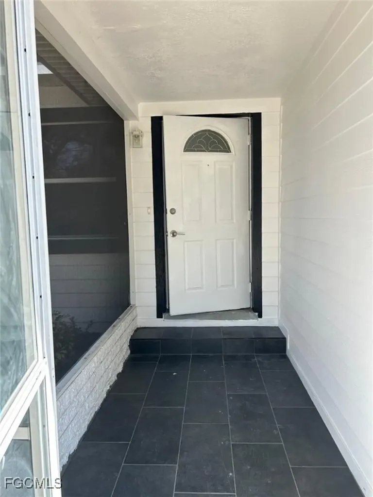 3835 Arlington Street Fort Myers FL 33901