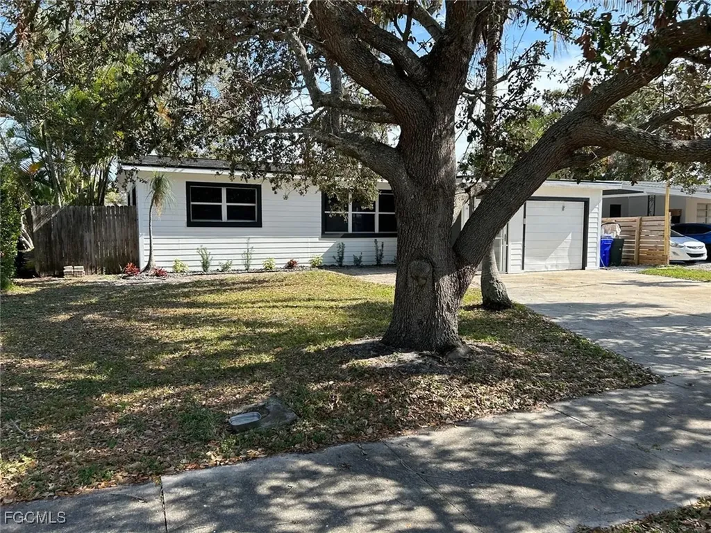 3835 Arlington Street Fort Myers FL 33901