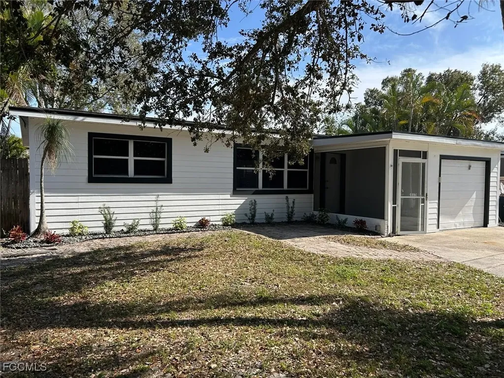 3835 Arlington Street Fort Myers FL 33901