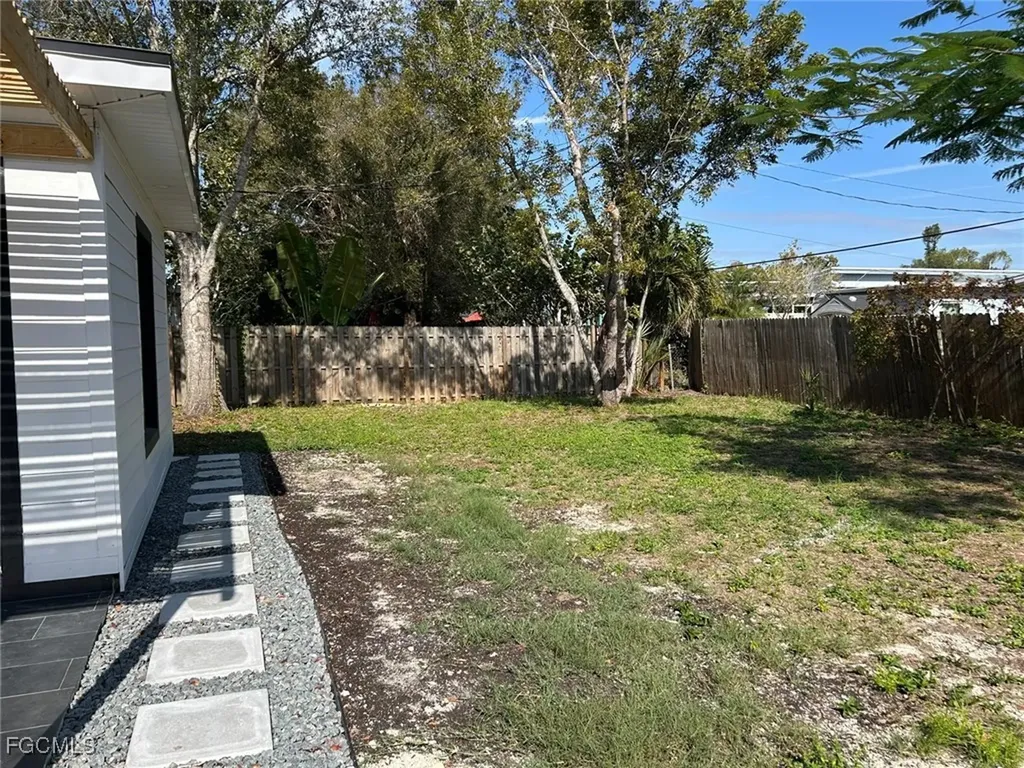 3835 Arlington Street Fort Myers FL 33901