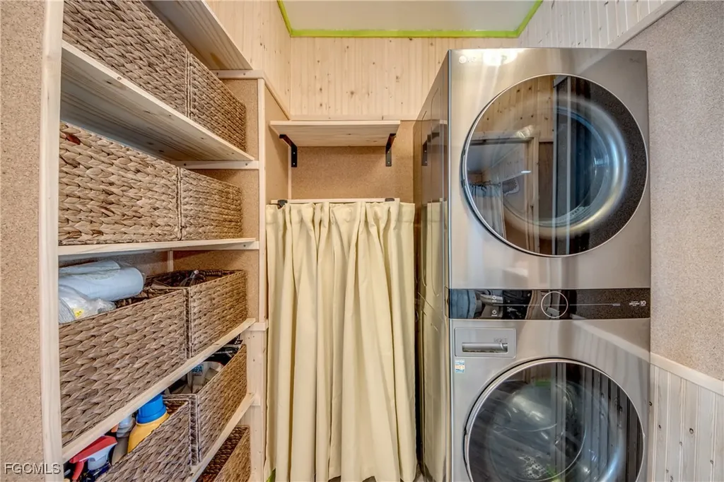 7281 Cobiac Drive St. James City FL 33956