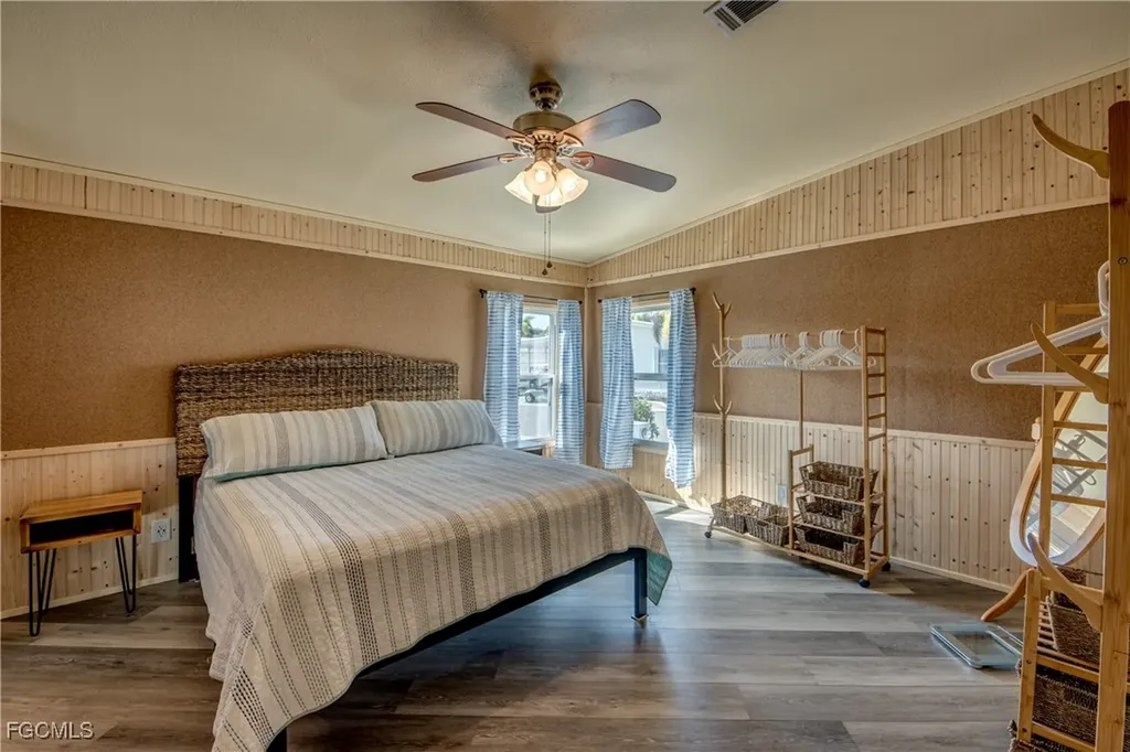 7281 Cobiac Drive St. James City FL 33956