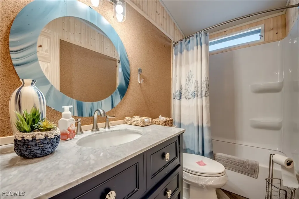 7281 Cobiac Drive St. James City FL 33956