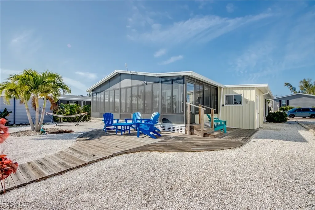 7281 Cobiac Drive St. James City FL 33956